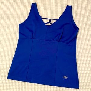Mika Yoga Wear top size XL